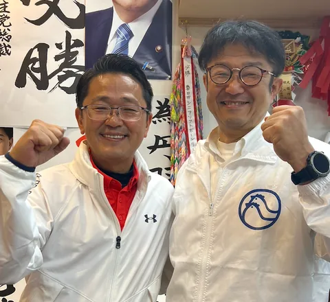 地元の丹羽秀樹衆議院議員との記念写真